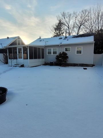 5825 Zenith Avenue S, Edina, MN 55410