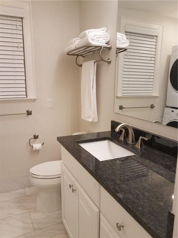51 MAC EWEN DRIVE 8, Osprey, FL 34229