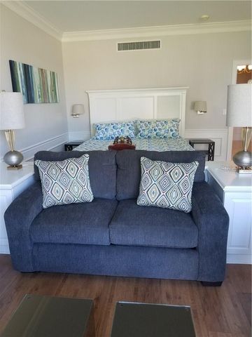 51 MAC EWEN DRIVE 8, Osprey, FL 34229