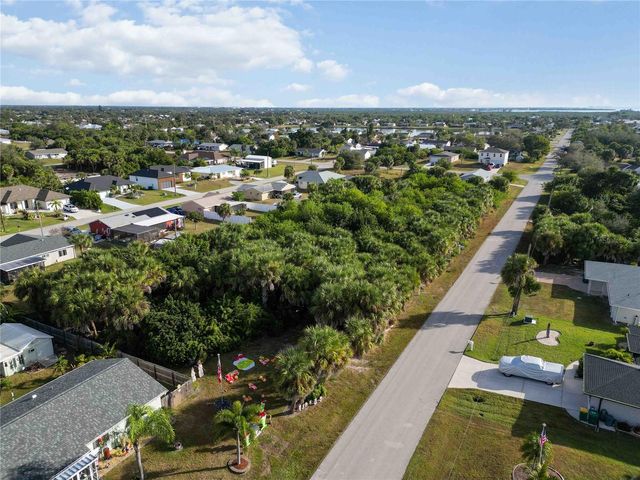 18707 ASHCROFT CIRCLE, Port Charlotte, FL 33948