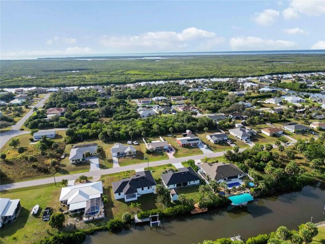 18707 ASHCROFT CIRCLE, Port Charlotte, FL 33948