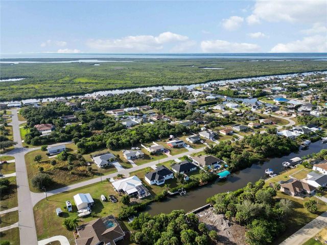 18707 ASHCROFT CIRCLE, Port Charlotte, FL 33948