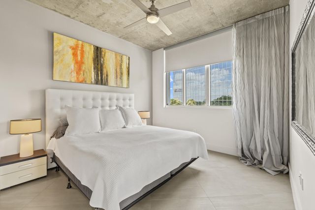 300 S Australian Avenue, West Palm Beach, FL 33401