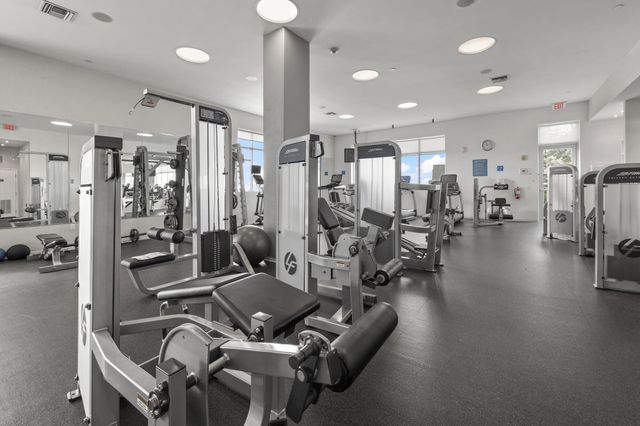 300 S Australian Avenue, West Palm Beach, FL 33401