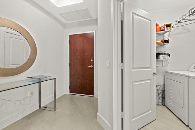 300 S Australian Avenue, West Palm Beach, FL 33401