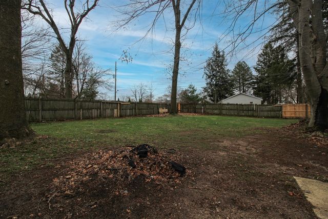 755 White Pigeon Road, Constantine, MI 49042