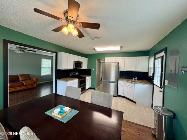 4612 FREMONT Street, Jacksonville, FL 32210