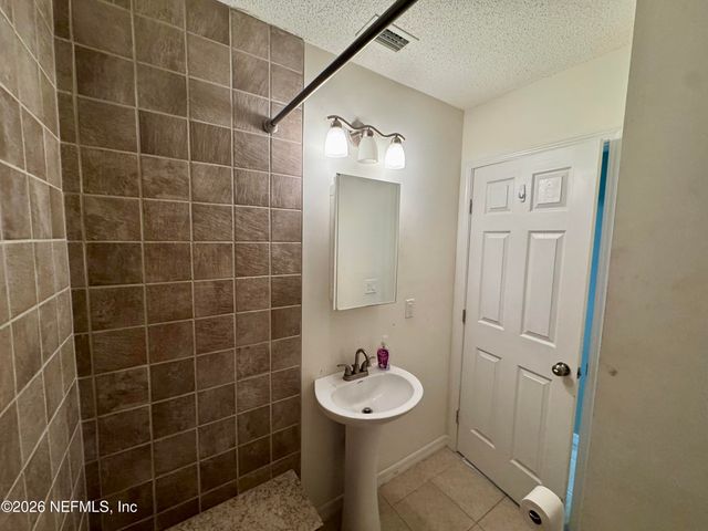 4612 FREMONT Street, Jacksonville, FL 32210