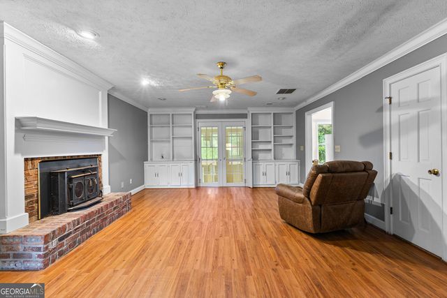 205 Sycamore Bend, Fayetteville, GA 30214