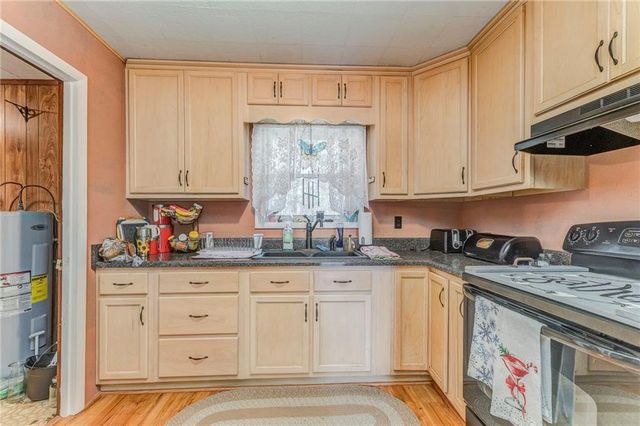 221 County Road 255, Fort Payne, AL 35967