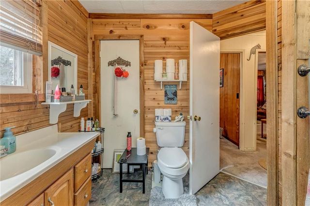 221 County Road 255, Fort Payne, AL 35967