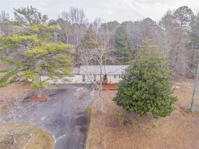 221 County Road 255, Fort Payne, AL 35967