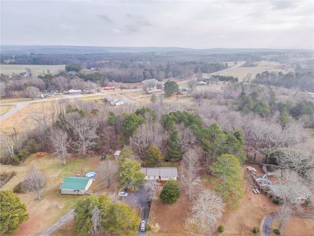 221 County Road 255, Fort Payne, AL 35967