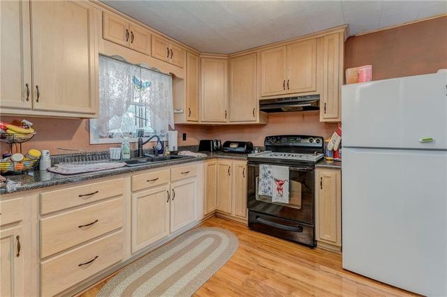 221 County Road 255, Fort Payne, AL 35967