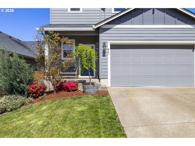 847 Ne PINEBREAK Dr, Estacada, OR 97023