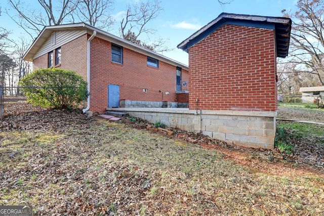 5838 Highway 42, Ellenwood, GA 30294