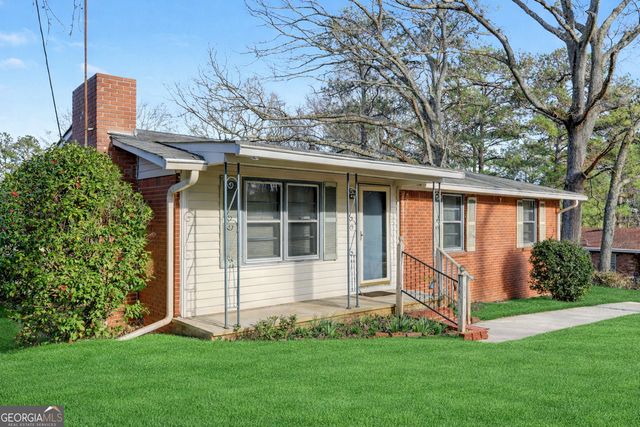 5838 Highway 42, Ellenwood, GA 30294