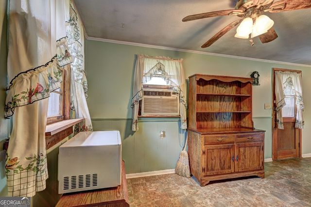 5838 Highway 42, Ellenwood, GA 30294