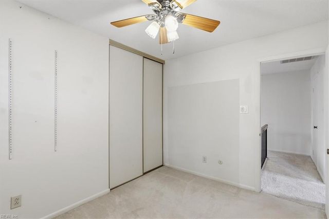 5204 Shorebreeze CT, Virginia Beach, VA 23464