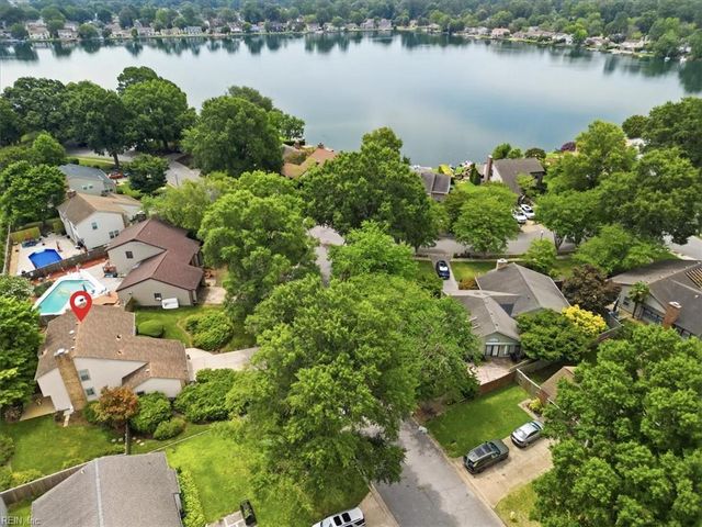 5204 Shorebreeze CT, Virginia Beach, VA 23464