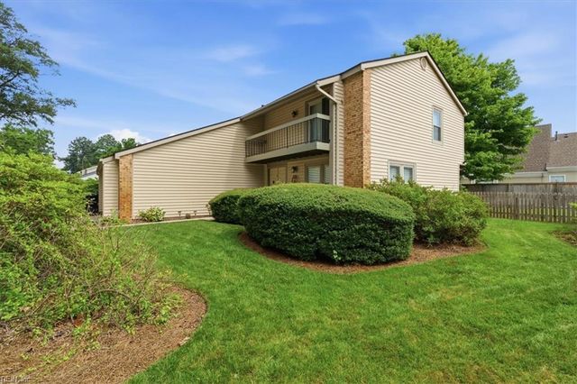 5204 Shorebreeze CT, Virginia Beach, VA 23464