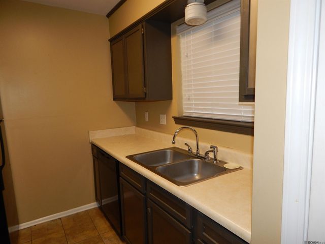 4352 Stumberg Ln, Baton Rouge, LA 70816