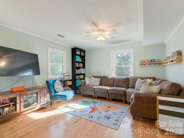 3021 University Drive, Lancaster, SC 29720