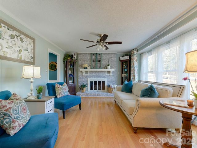 3021 University Drive, Lancaster, SC 29720