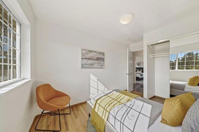 2946 E 29th Street, Oakland, CA 94601