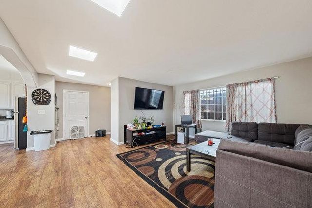 2946 E 29th Street, Oakland, CA 94601