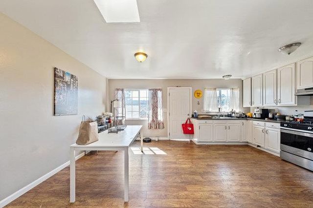 2946 E 29th Street, Oakland, CA 94601