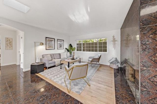 2946 E 29th Street, Oakland, CA 94601