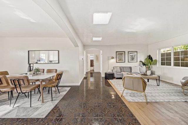 2946 E 29th Street, Oakland, CA 94601