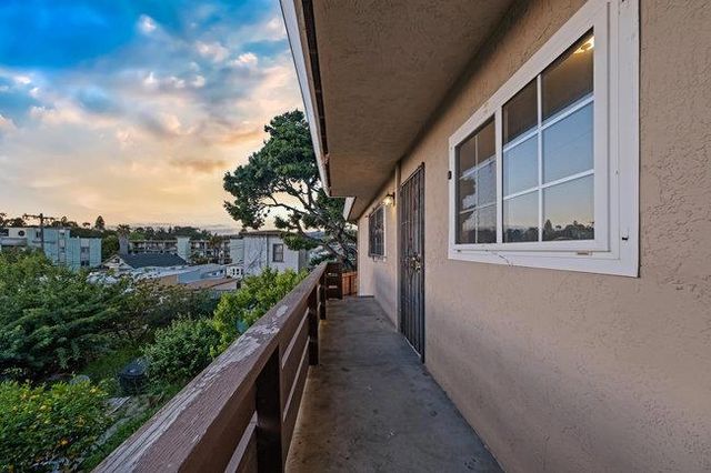 2946 E 29th Street, Oakland, CA 94601