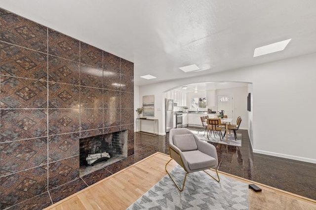 2946 E 29th Street, Oakland, CA 94601