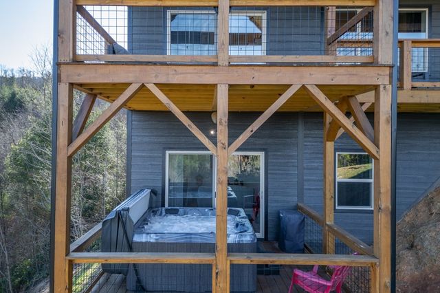 455 Point Overlook Trail, Murphy, NC 28906