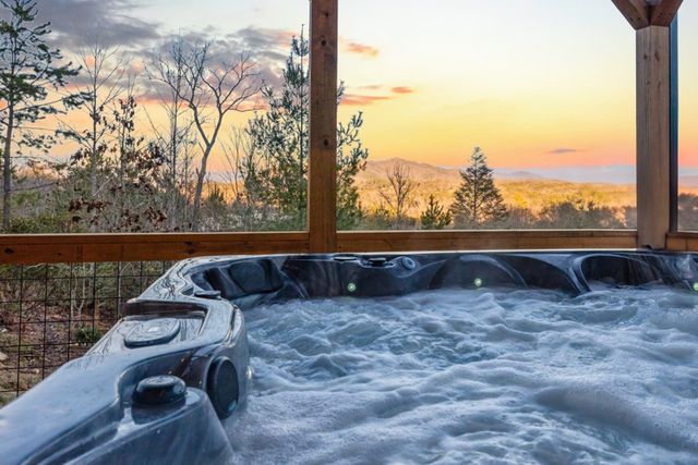 455 Point Overlook Trail, Murphy, NC 28906