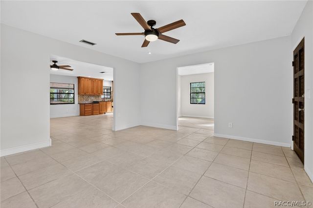 1741 N Crooked Branch Drive, Lecanto, FL 34461