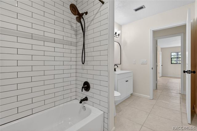 1741 N Crooked Branch Drive, Lecanto, FL 34461