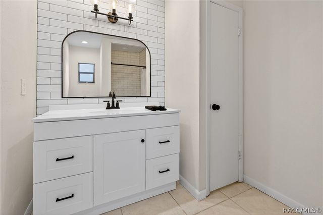 1741 N Crooked Branch Drive, Lecanto, FL 34461