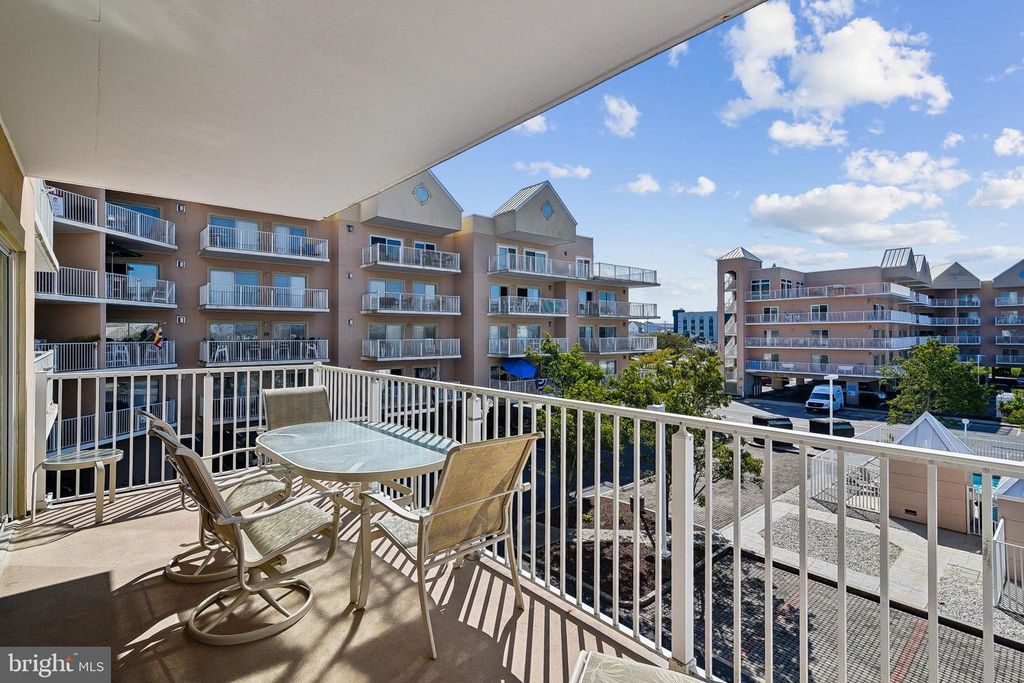 Image 12 of property listing at 104 125TH ST #202, Ocean City, MD 21842