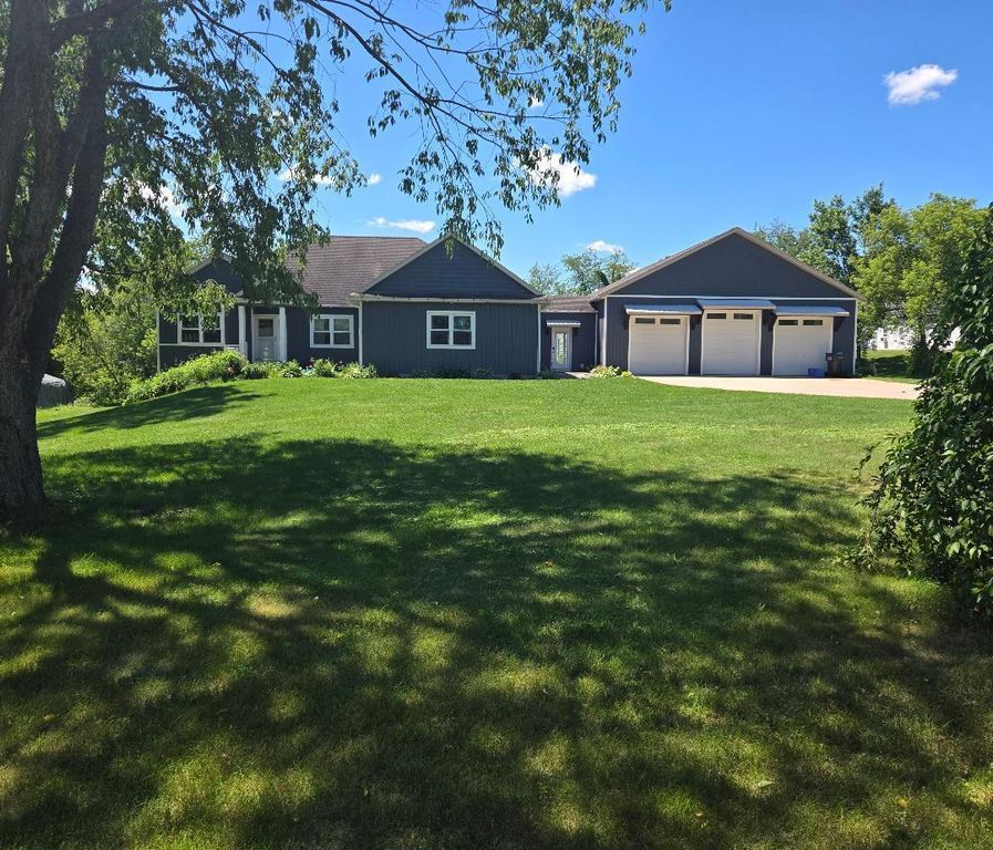 884 Stoney Hill Court, Leighton Twp, MI 49348