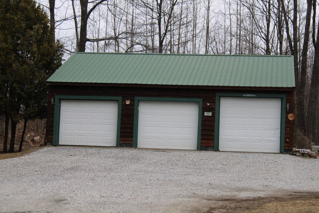 710 Rand Hill Road, Morrisonville, NY 12962