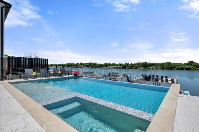 3208 River Oaks DR, Kingsland, TX 78639