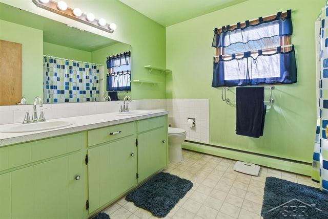 1645 Seminole Lane, Saginaw Twp, MI 48638