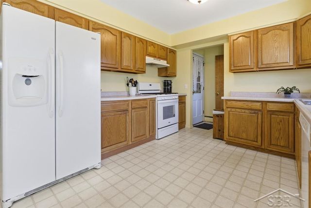 1645 Seminole Lane, Saginaw Twp, MI 48638