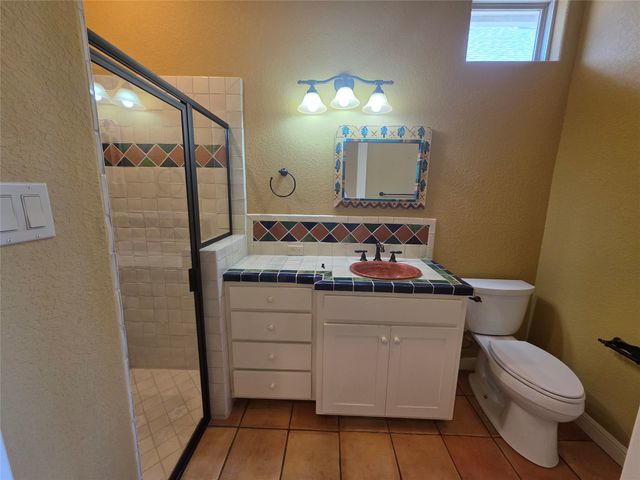 4204 Bluff View Drive, Granbury, TX 76048