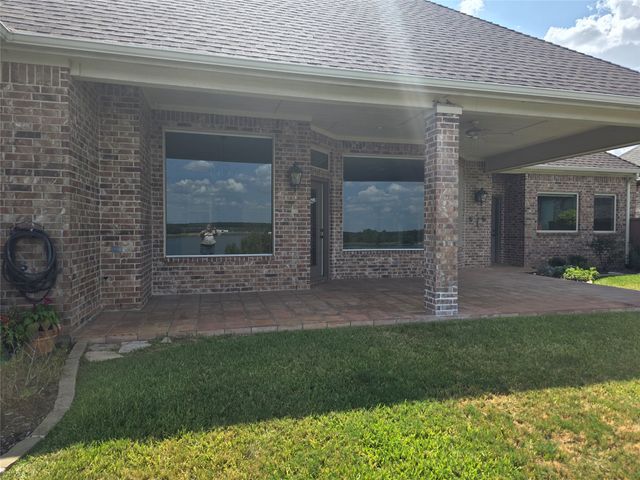 4204 Bluff View Drive, Granbury, TX 76048