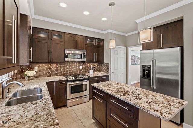 6 Geneva Court, Durham, NC 27713