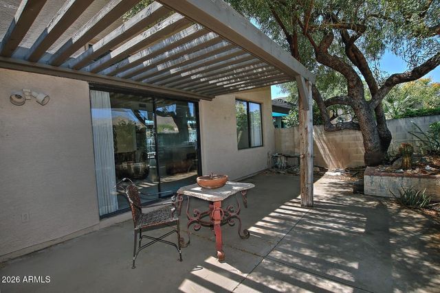 11742 E MERCER Lane, Scottsdale, AZ 85259
